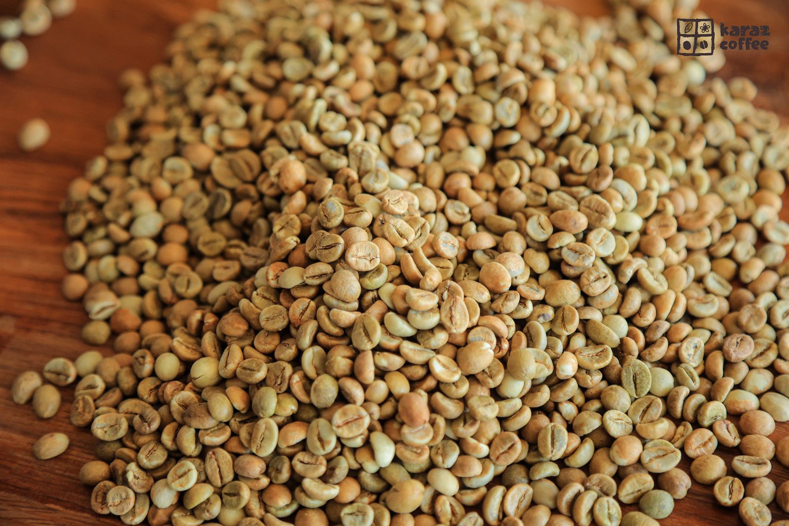 Freshly milled Uganda green coffee from Karaz partner farmers